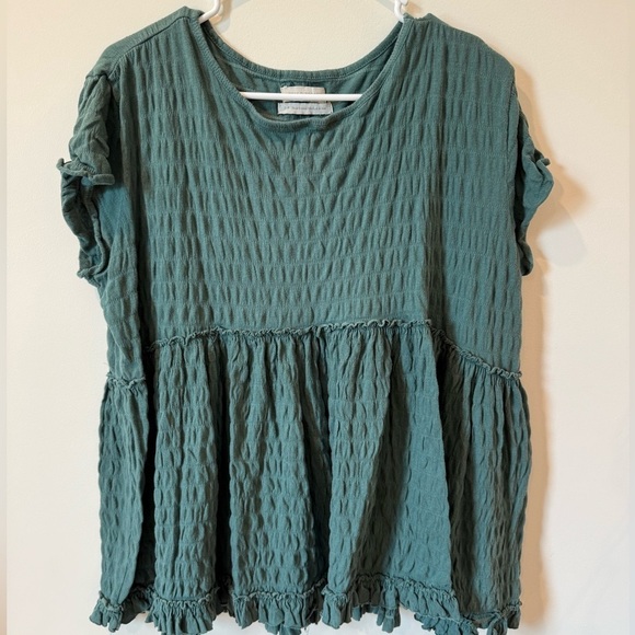 Urban Outfitters Tops - Urban Outfitters Green Flutter Sleeve Blouse
